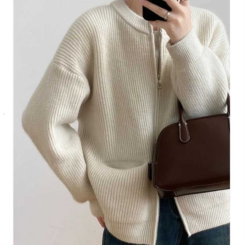 Sweater Cardigan Women Autumn Double Zipper Casual Korean Knitwear Coat Solid Color Loose Soft Long Sleeve Jackets OuterwearT251101