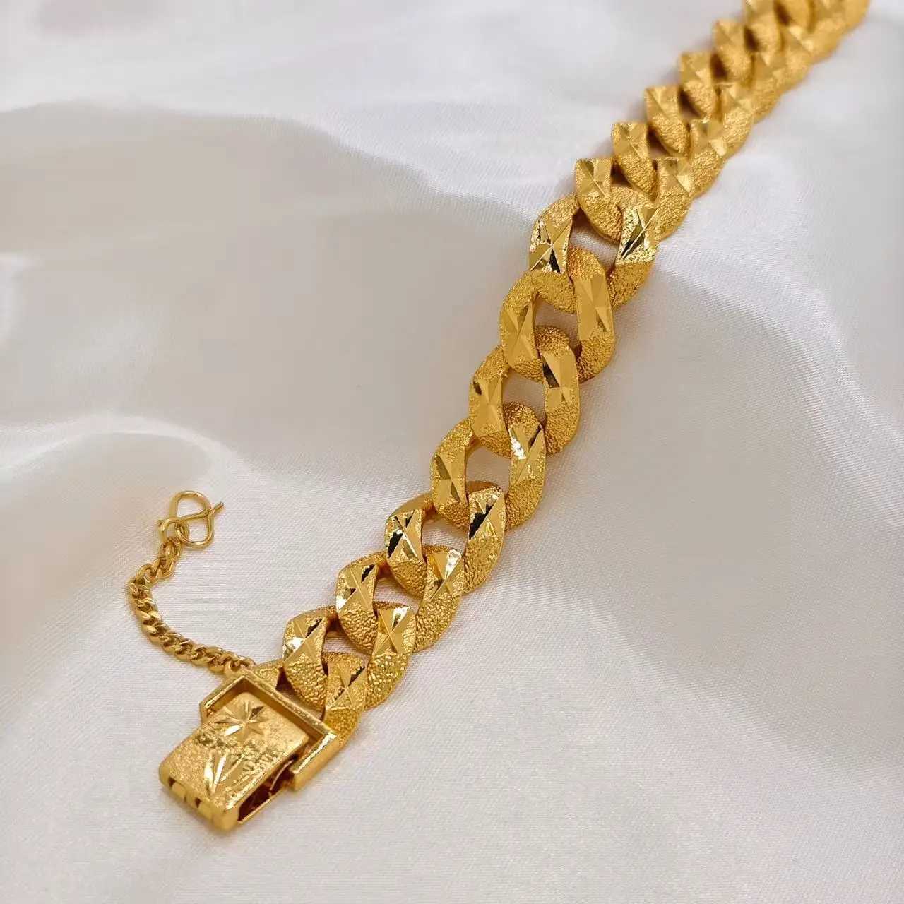 Hip Hop Cuban Link Chain Mens Bracelet Luxury Retro Genuine 24K Gold Plated Copper Charm Short and Fat Bracelet Punk Jewelry Gift Y250329