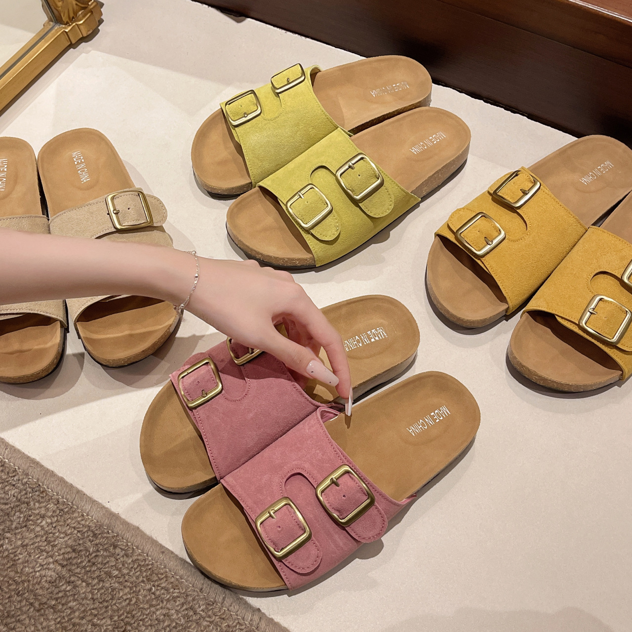 free shipping designer sandals clogs women slippers womens slides green yellow pink beige indoor outdoor casual shoe trainers sneakers 2025