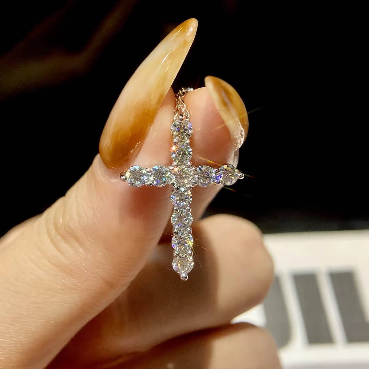 Wholesale Real 925 Sterling Silver 18k Gold Plated Diamond Moissanite Cross Jesus Pendant Necklace Women Engagement Fine Jewelry