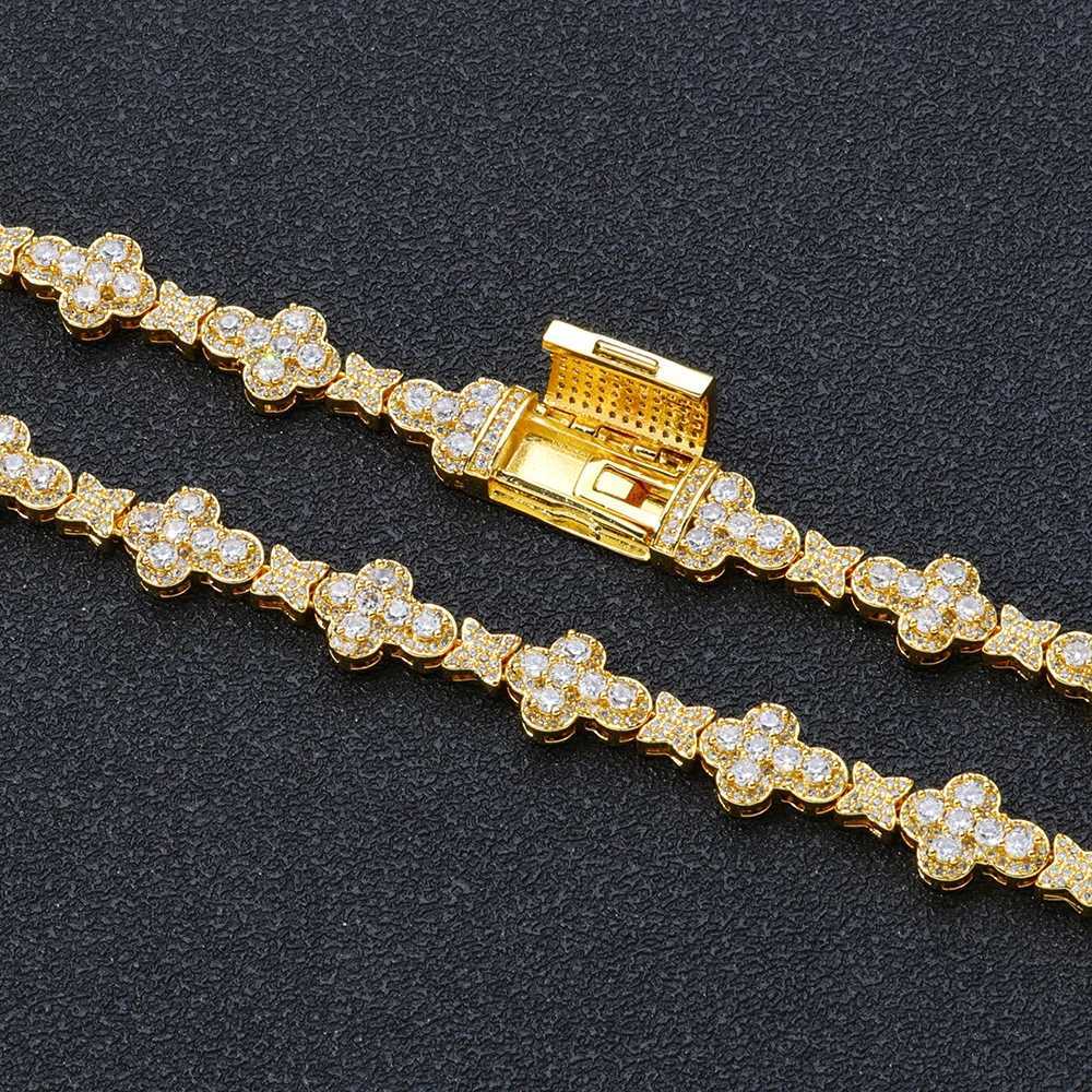 Personalized fashion niche jewelry hip-hop Cuban chain 10mm cross flower filled zircon bracelet Y250329