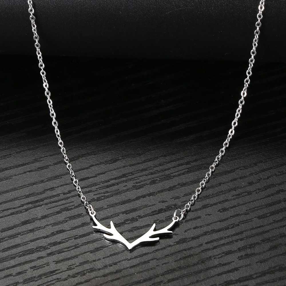 Stainless Steel Necklaces Exquisite Antlers Pendant Chain Choker Charm Fashion Necklace For Women Jewelry Christmas Party GiftC250407