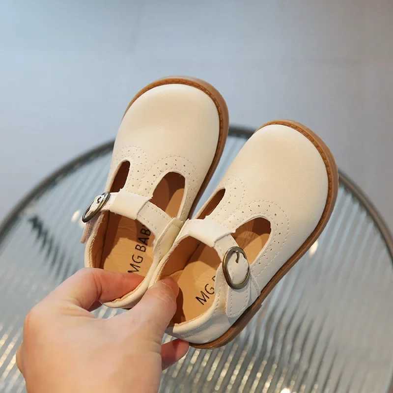 Spring Autumn Boy Leather Shoe Fashion Vintage Girls Flat Shoes Tstrap Children School Mary Janes Soft Soled Kids Single ShoesT251101