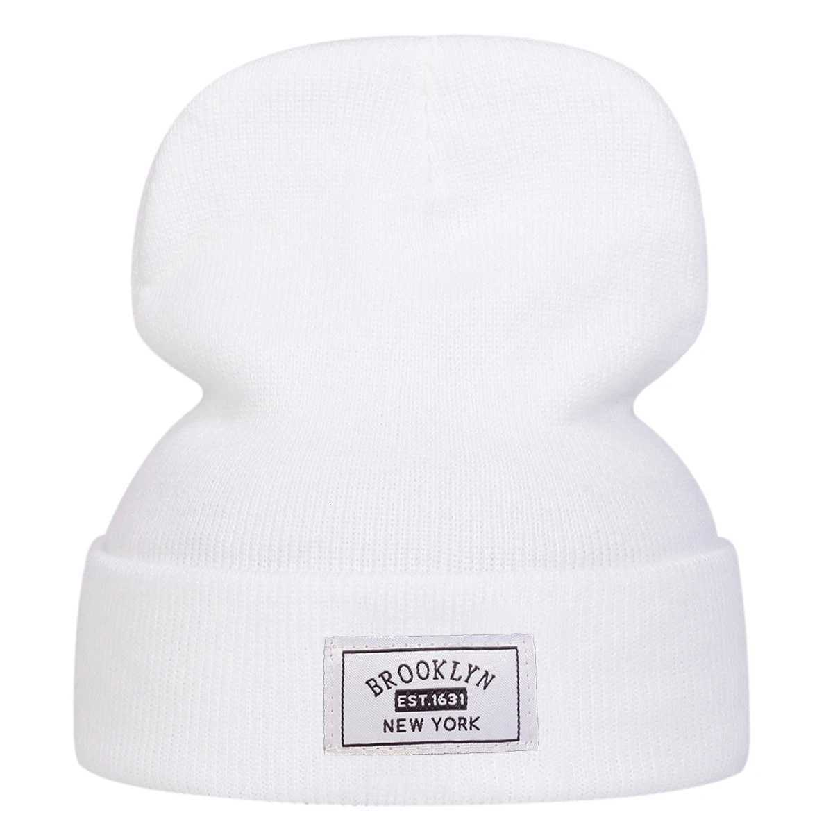 Unisex BROOKLYN EST1631 NEW YORK Sewing Label Beanies Hats Autumn and Winter Warm Knitted Hat Hip Hop Boy Girls CapsXJ251101