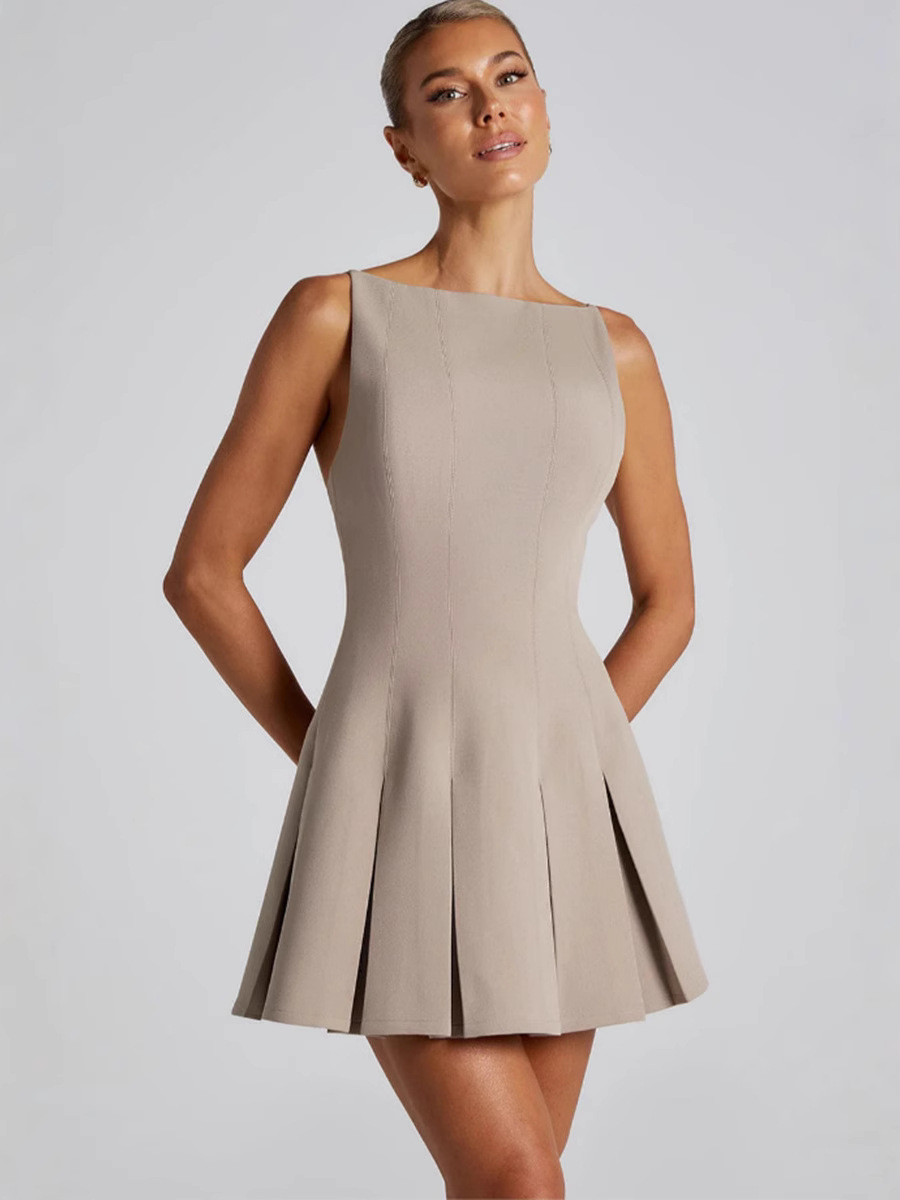 G2290 Master quality solid color sleeveless generous pullover dress 2025 spring new personality wide hem pleated waist short skirt