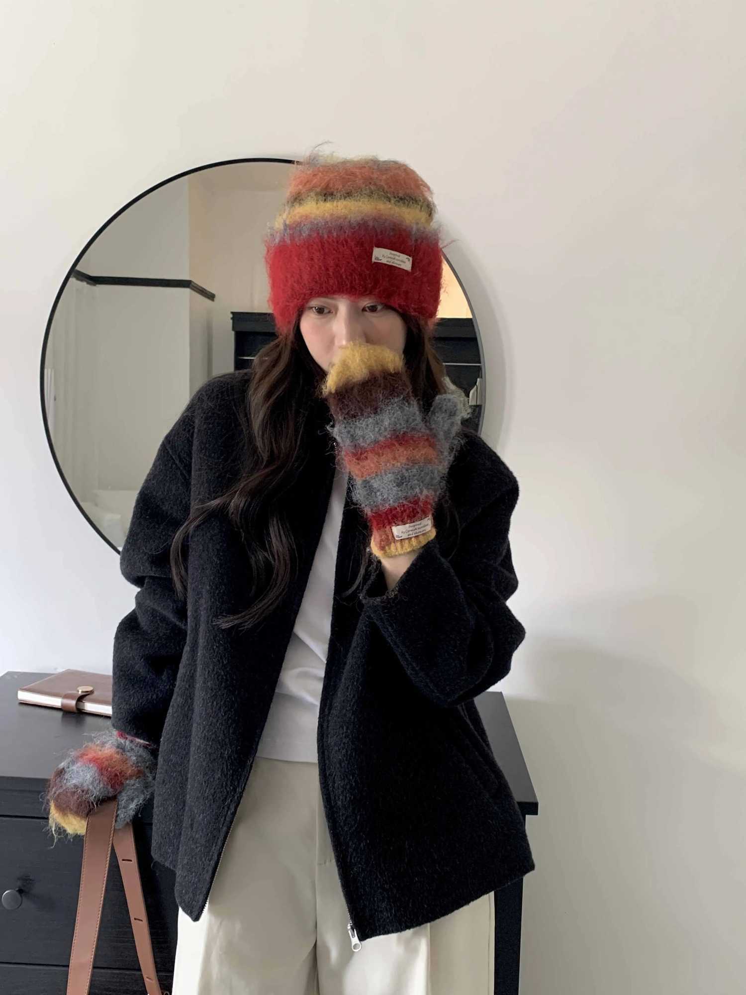 2025 Y2K Colorful hats and gloves Casual Beanies for Women Fashion Knitted Winter Hat Hiphop Skullies Hat Bonnet Unisex CapXJ251101