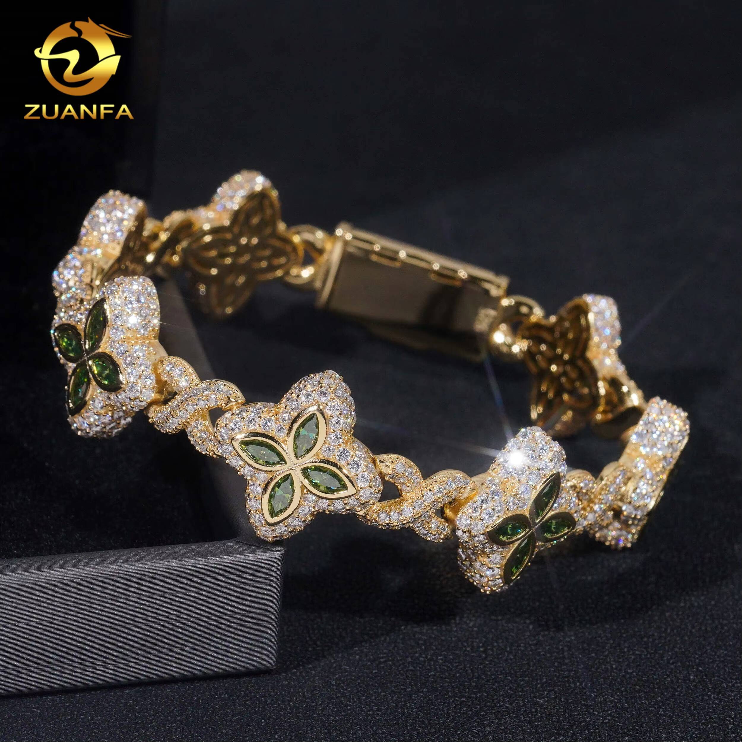 Hot Selling 925 Sterling Silver Colorful Moissnaite Pass Diamond Test Moissanite 18mm Iced Out Hip Hop Cuban Link Bracelet