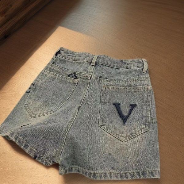 Elegant embroidered letter denim shorts for women with high waist and slimming effect XJ260206