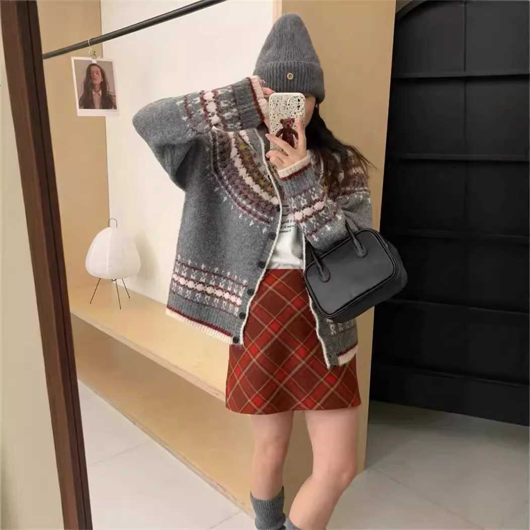 Coat Women Cardigan Sweaters Coats Hooded Jackets Work Jumpers Y2k Streetwear Elegant Knit Open Stith Autumn Winter 2025T251101