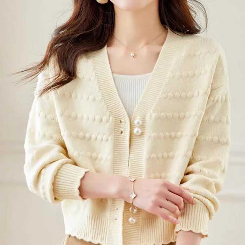 Womens Clothing Elegant Fashion Vneck Knit Cardigan Autumn Winter New Solid Sweet Allmatch Long Sleeve Top Lady Chic SweatersT251101