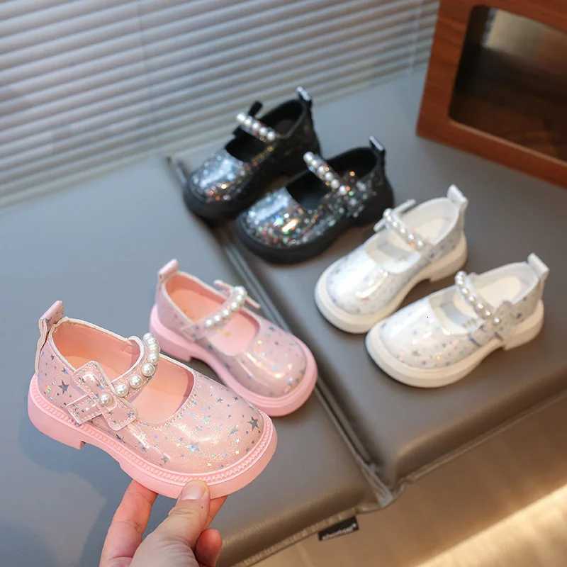 Girls Princess Shoes with Stars Kids Dance Shoes Round Toe for Party 2025 New Fashion Children Flat Shoes Nonslip Sweet CuteT251101