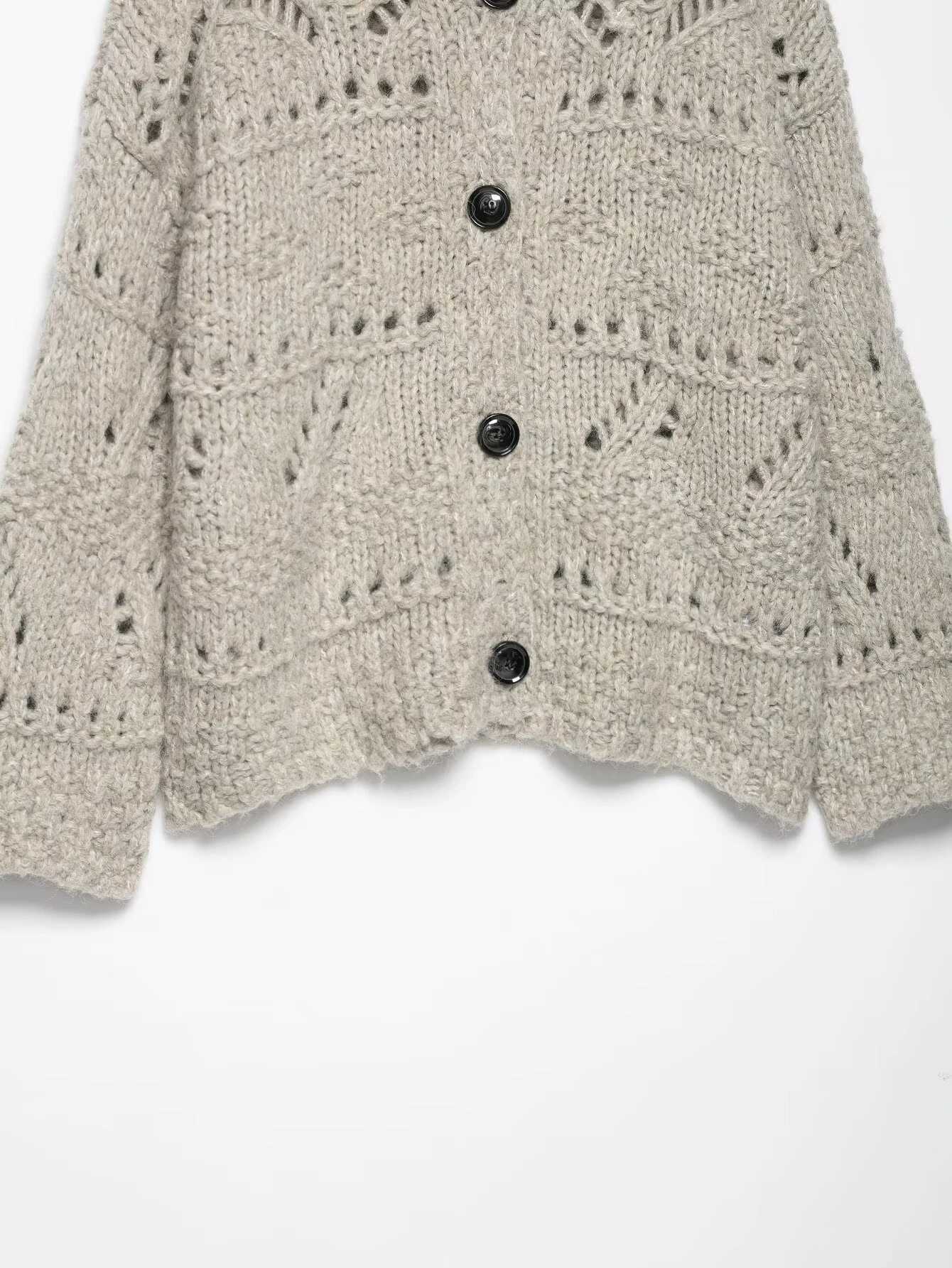 European and American style autumn and winter new womens clothing design sense coarse needle hollow knitting cardigan jacketT251101