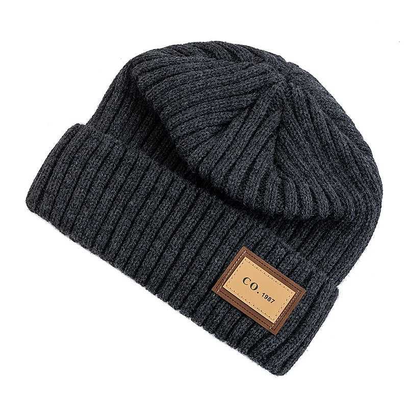 Winter Unisex Warm Winter Hat Plush Fur Lining Warm Cap 1987 Letter Beanie Hat for Men Women Outdoor Ski Sports Knitted HatXJ251101