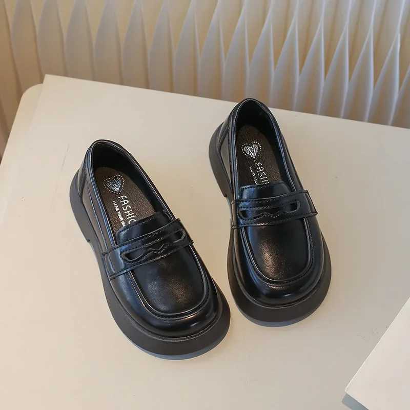 Childrens Leather Shoes Spring Autumn Black School Girl Shoes Fashion Thick Bottom Kids Princess Slipon Loafers Single ShoesT251101