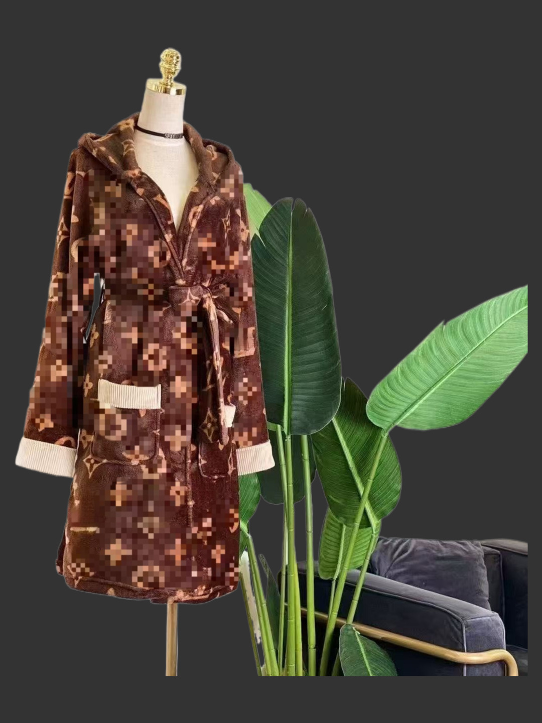 Designer light luxury pajamas Classic old flower comfortable and soft, simple and fashionable pajamas / bathrobe