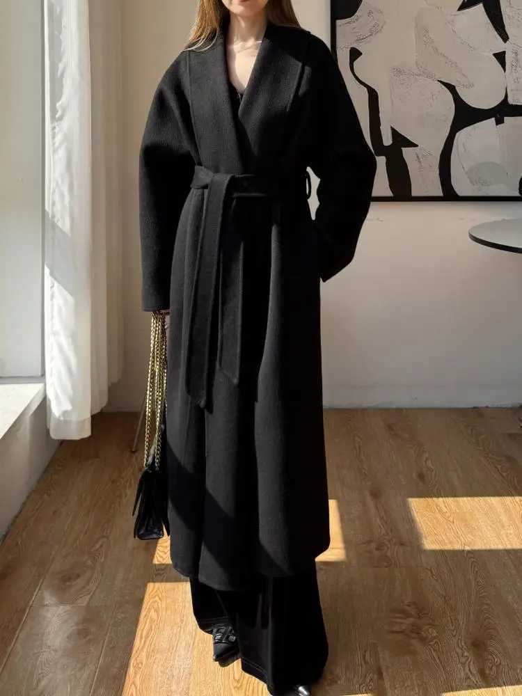 Office Lady Woolen Jackets 2025 Autumn And Winter Shoal Collar Bathrobe Style LaceUp Loose Womens Long 100 Wool CoatsT251101