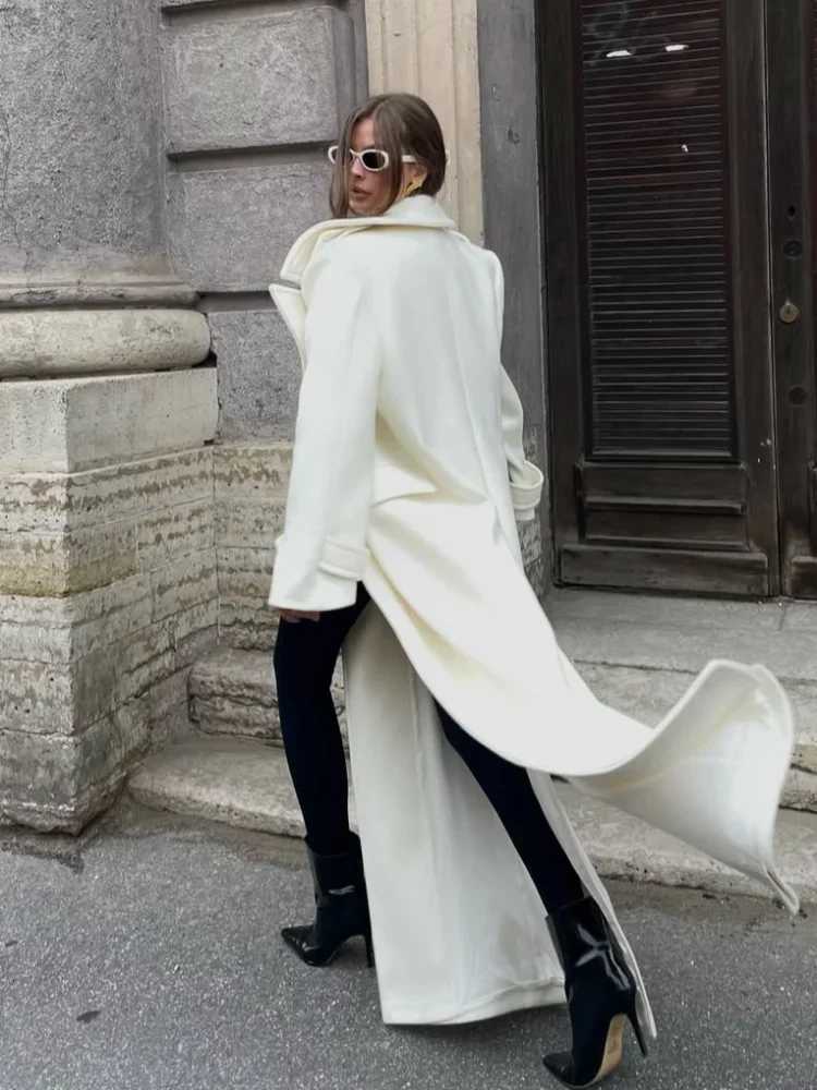 Elegant Lace Up Overcoats Women Doublebreasted Wool Long Coats With Pockets 2025 High Street Fashion Autumn Winter OuterwearsT251101