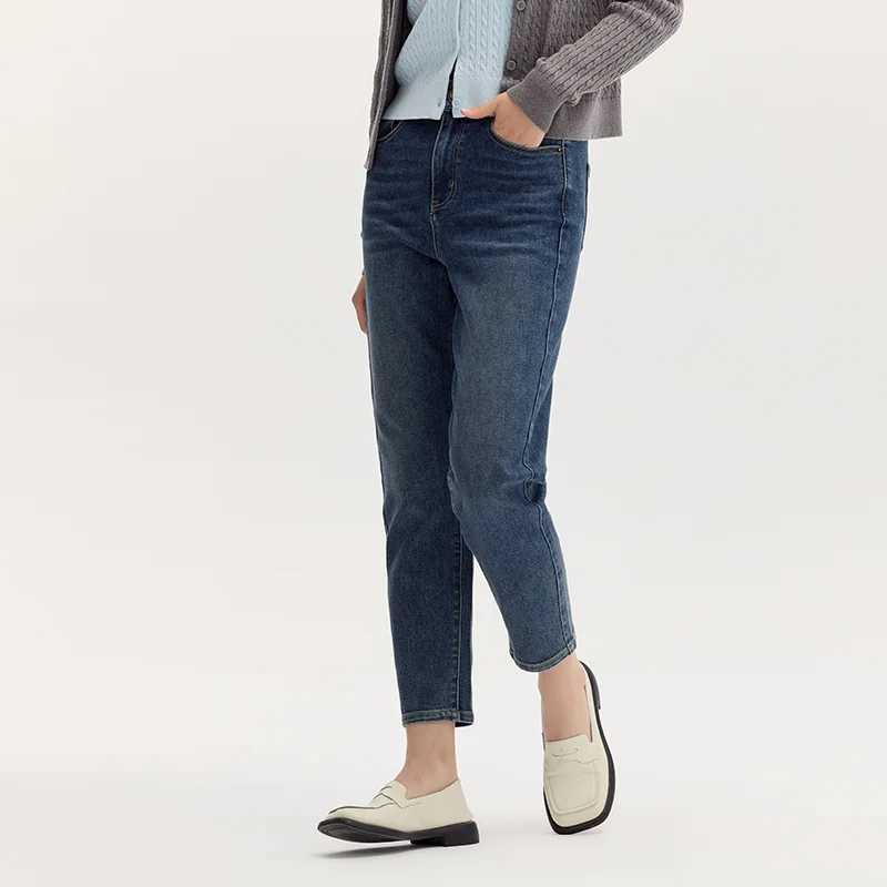 Semir Jeans Women Minimalist Pants Autumn 2025 New Versatile Tapered Trousers J251031