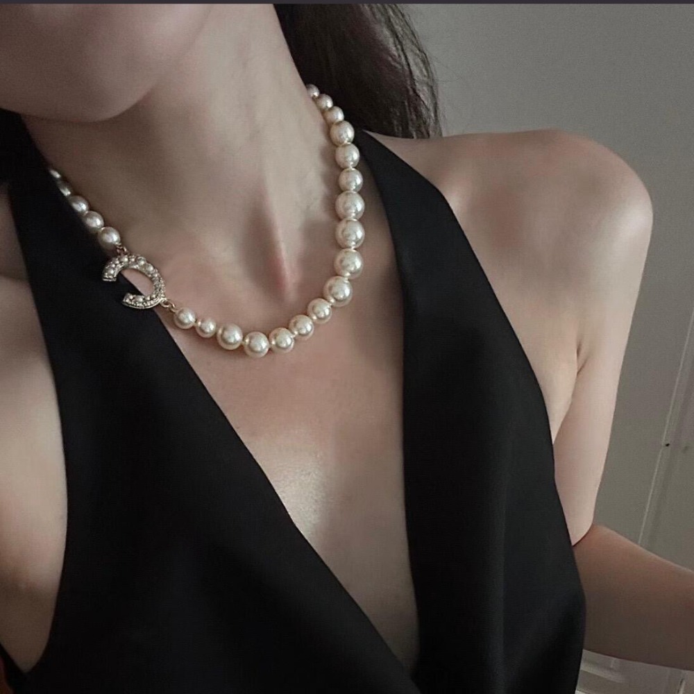 Pendant Necklaces G… - image