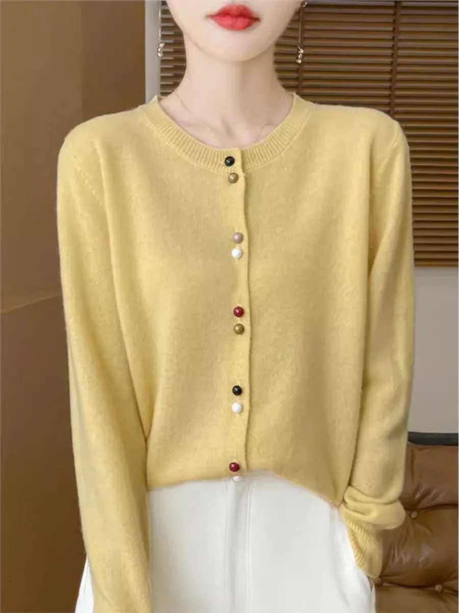 Women Cardigans Autumn Winter Oneck soft Solid Sweater Long Sleeve Single Breasted Knit Cardigan Spring Fashion Korean JumperT251101