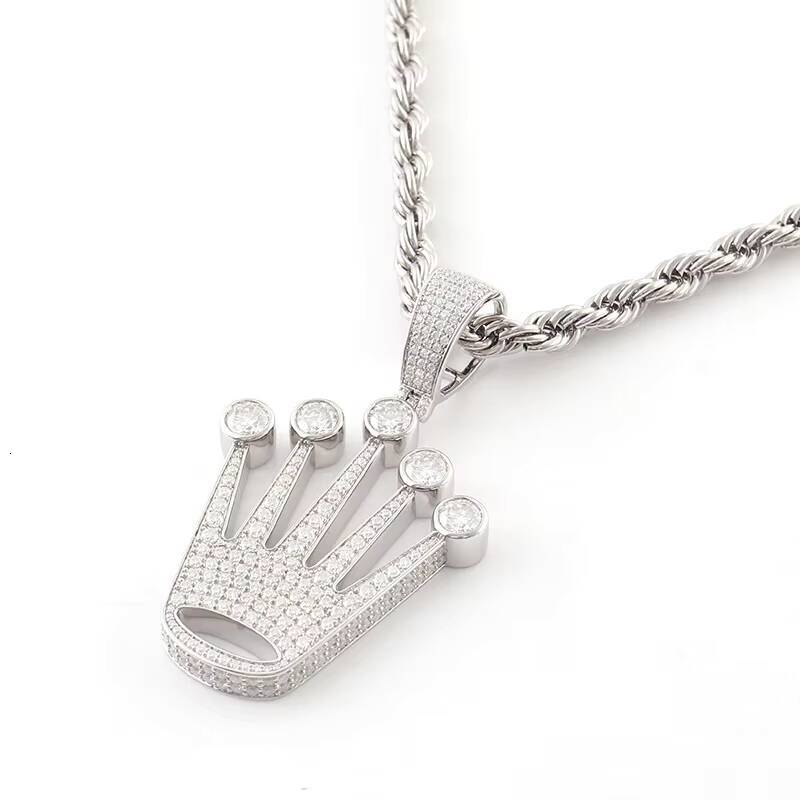 Wholesale Hip Hop Fine Jewelry 925 Sterling Silver Iced Out Moissanite Crown Shaped Design Charm Pendant Necklace for Men Women