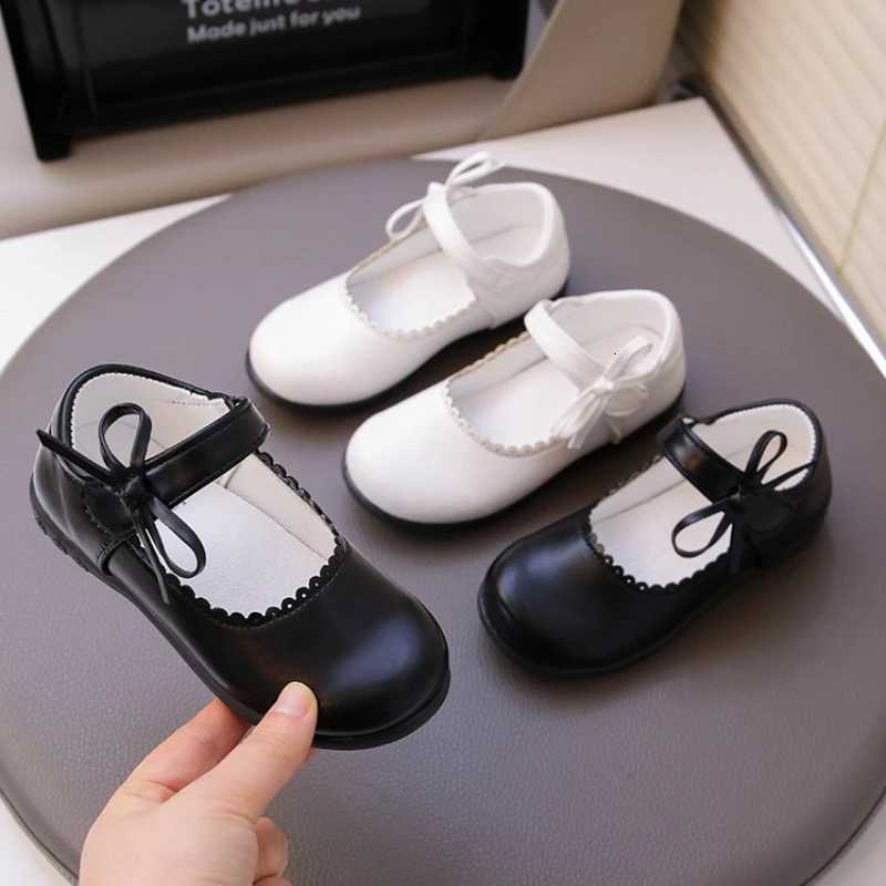 Fashion Girls Leather Shoe2025autumn New Style Westernstyle Child Flat Shoe Retro Girl School Performance Girls Versatile ShoesT251101