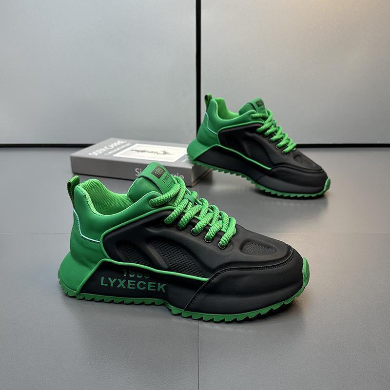 2025 Trendy Mens Height Increasing Shoes Soft Sole Student Sneakers Versatile Casual Running Shoes Hot item