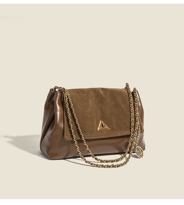 Luxury designer womens handbag Fashion leather single shoulder crossbody bag Famous trend brand commuter bag giftC250401