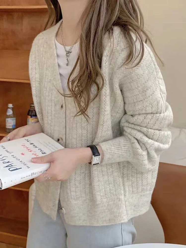 V Neck Casual Loose Elegant Women Sweater New Fashion Cardigan Office Lady Jacket Solid Color Outwear Autumn Winter Knitted CoatT251101