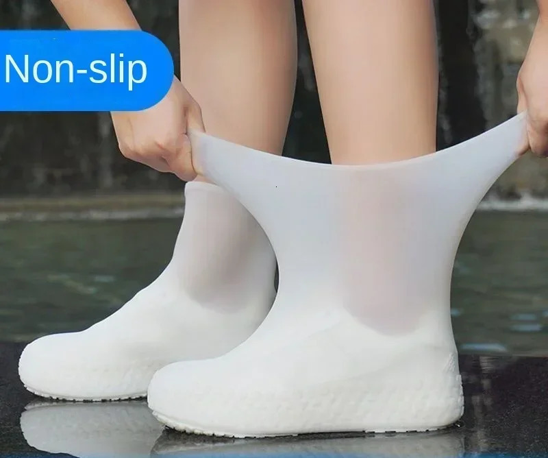 220pcs Latex WaterProof Shoe Covers Unisex Shoes Protectors Reusable NonSlip Rain Boot Overshoes Walking Shoes Accessories 251028