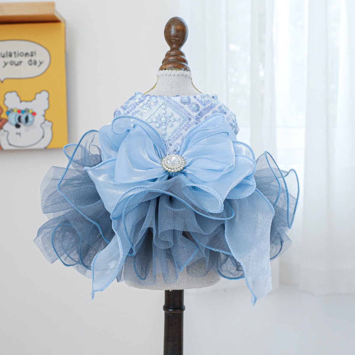 Fancy Dog Dresses with Leash Ring, Embroidered Dog Wedding Dress, Bow Puppy Clothes for Small pet Girl Multi-Layer Lace Tutu Cat Outfit