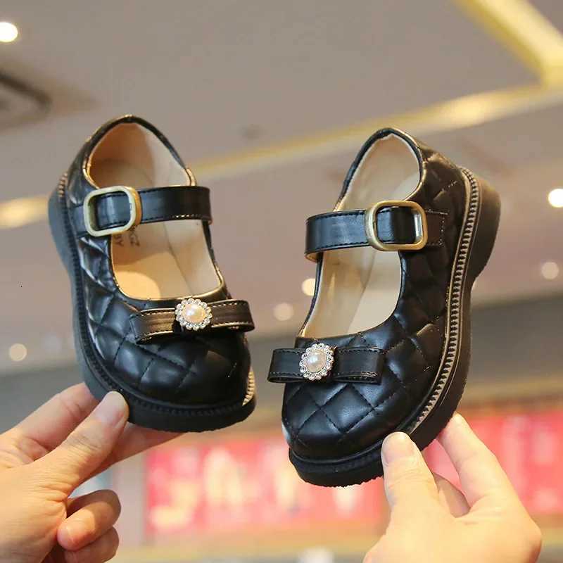 New Fashion Chic Shoes for Girls Mary Janes Rhombic Grid Leather Shoes Childrens Loafers Kids Flats Pearl Bowknot Student ShoesT251101