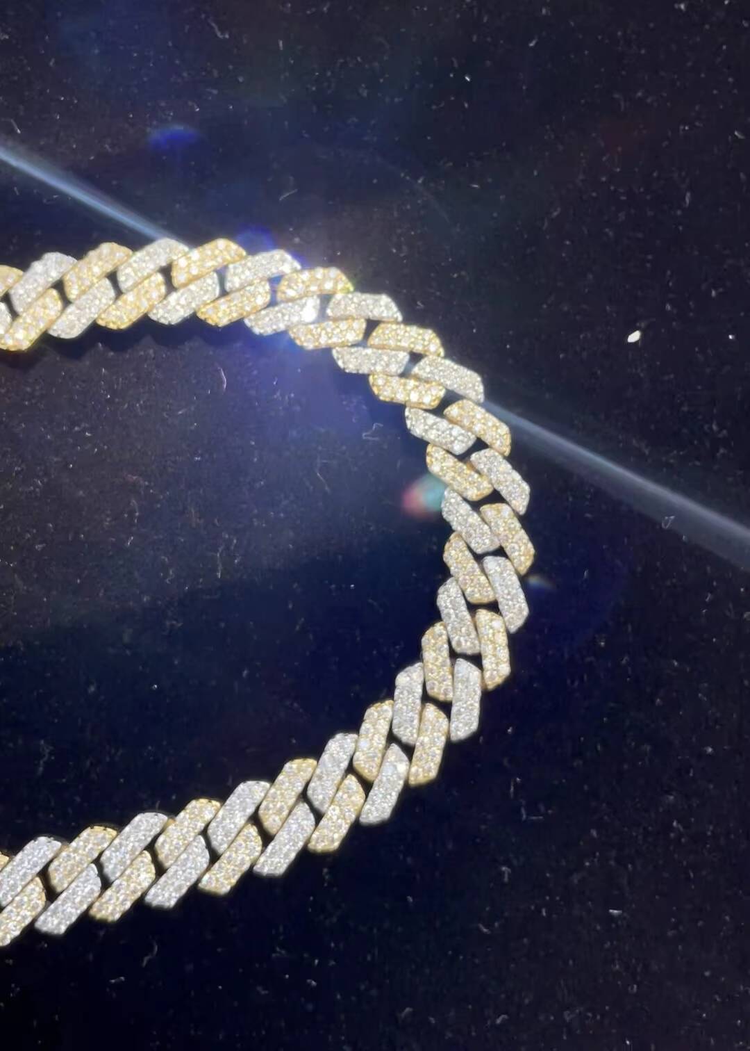 Premium Quality Two Tone Cuban Link Chain in 925 Sterling Silver with VVS D Color Moissanite Available for Export Price