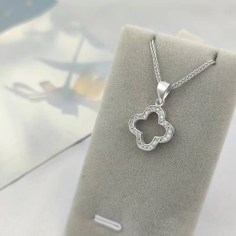 XDZ1584EX Italian Design Jewellery Unique Jewelry Tiny Pendant