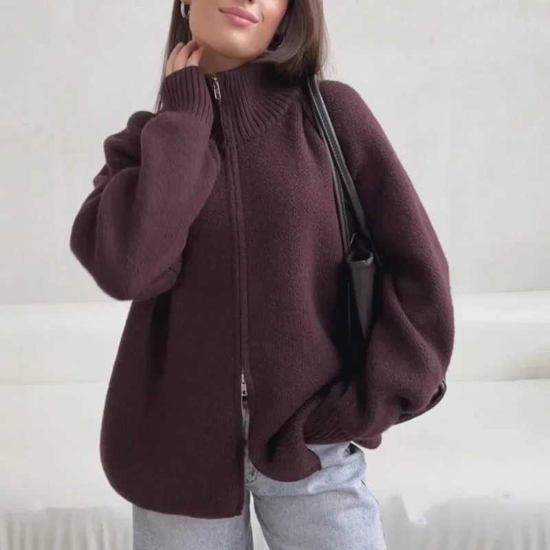 European and American Solid Color Stand Collar Knitted Cardigan for Women Autumn Winter New Thickened Zipper Sweater Coat TopT251101