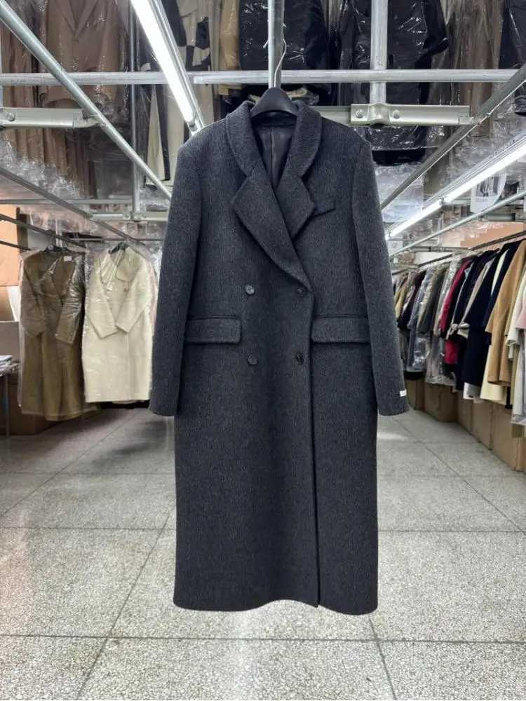 Shoulder Pad Office Lady Woolen Jackets 2024 Autumn And Winter DoubleBreasted Elegant Loose Long Womens 100 Wool CoatsT251101