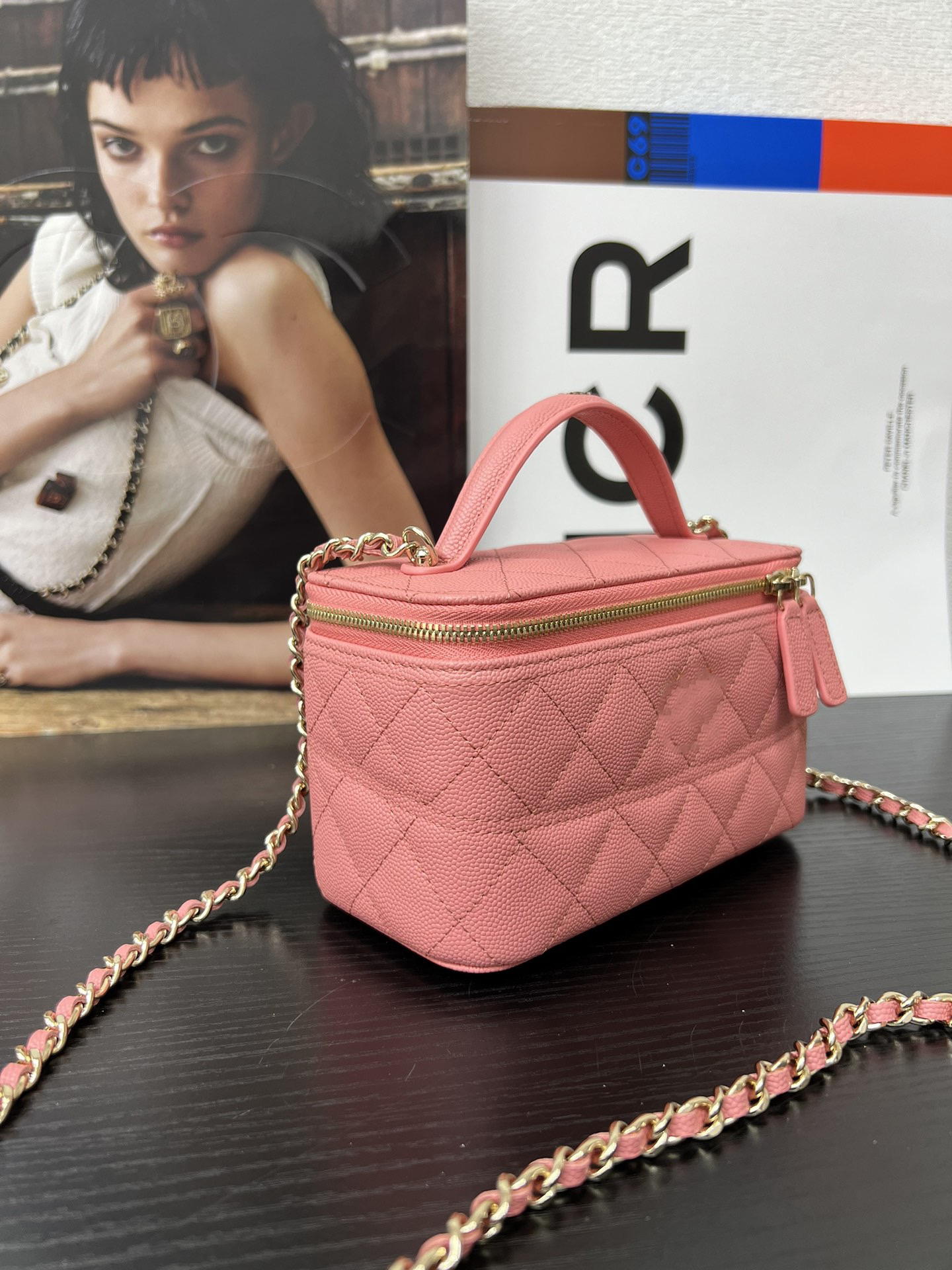 10A luxury brand handbag, makeup bag, crossbody bag, shoulder bag Comes with a box 4404