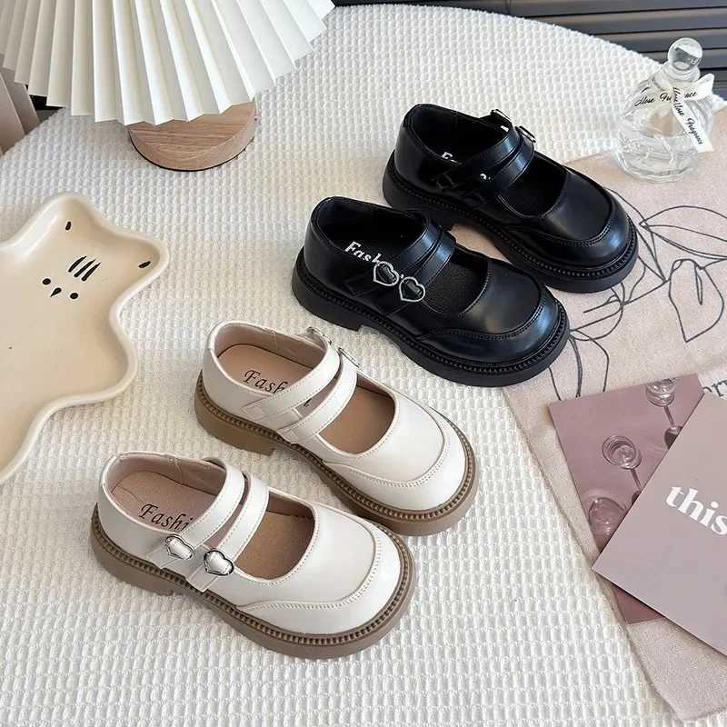 Girls Casual Shoes for Party Wedding Shoes Back To School Mary Janes with Heart Buckle Classic Soft Fashion Princess Sweet ChicT251101