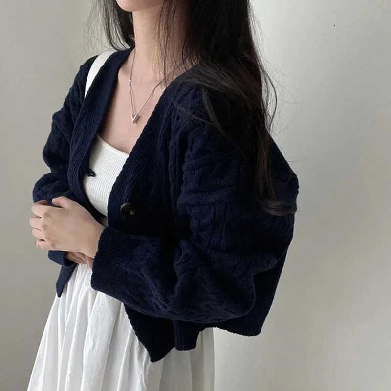 Retro Vneck Twist Design Longsleeved Short Knitted Cardigan Elegant Solid Sweater Jacket AutumnWinter New Womens ClothingT251101