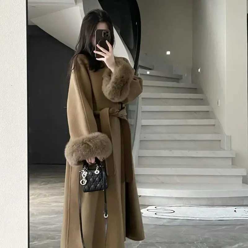2025 New Winter Warm Long Woolen Coat Women Elegant Warm Wool Blend Leisure Solid With Belt Fashion Women OuterwearT251101