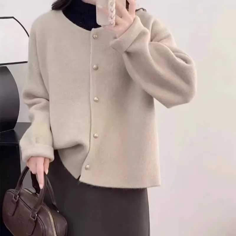 Round Neck Knitted Cardigan Sweater Jacket Women Korean Autumn and Winter New Loose Casual Single Breasted Solid Color ShirtT251101