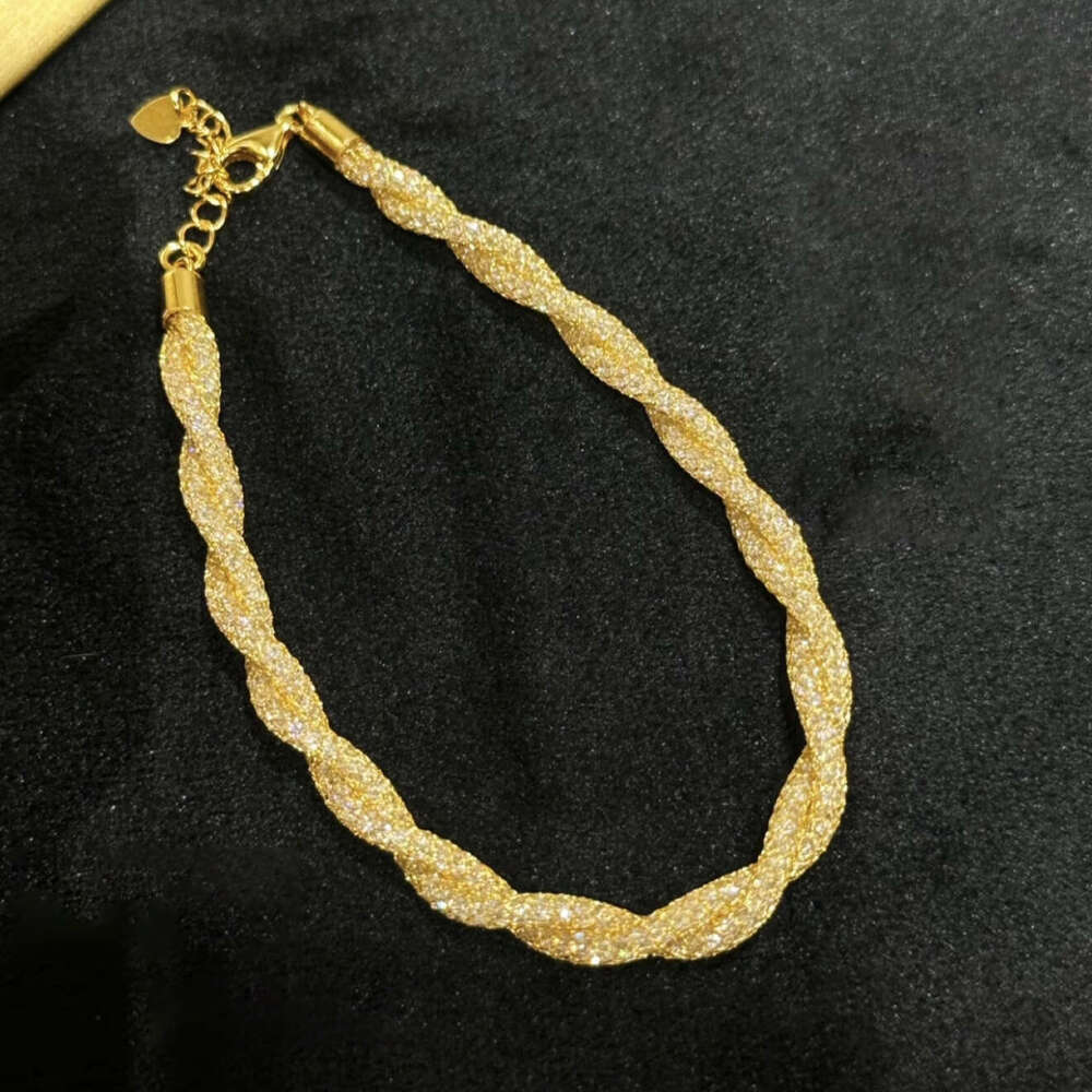 European and American Style Grid Zircon Twisted Vintage High-end Feel Bracelet Light Luxury Simple Fashion Personality Jewelry for Women