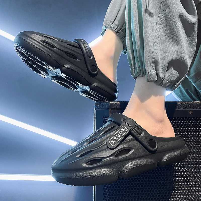 Summer mens slippers casual sports shoes thick soled garden dinner lights jet mens EVA water shoes outdoor beachXJ250401