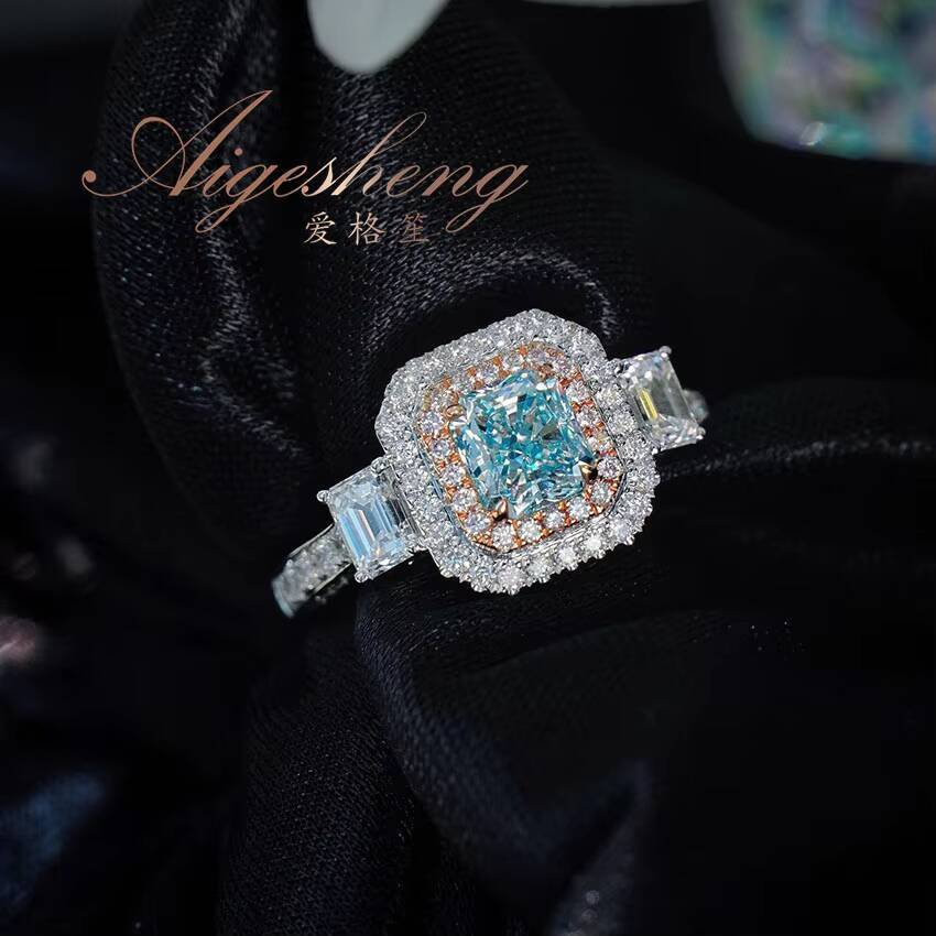 Aigesheng 18K White Gold and Natural White and Blue Diamond High End Wedding Ring Luxury Jewelry