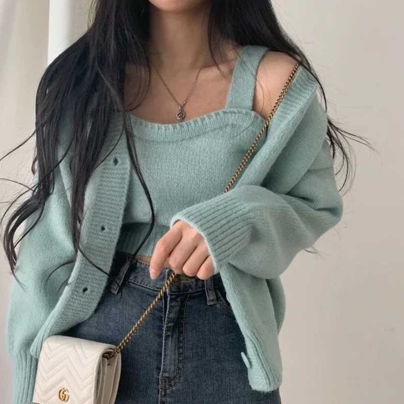 2025 Autumn Winter Korean Knitted Twopiece Set of Solid Color Long Sleeve VNeck Cardigan and Sleeveless Vest Casual KnitwearT251101