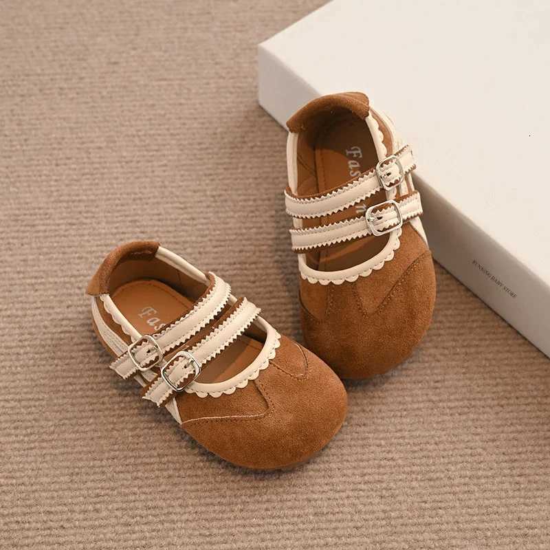 New Stripes Childrens Leather Shoes Spring Autumn Roundtoe Kids Causal Shoes Fashion Girls Solid Color Flat Suede Shoes 2334T251101