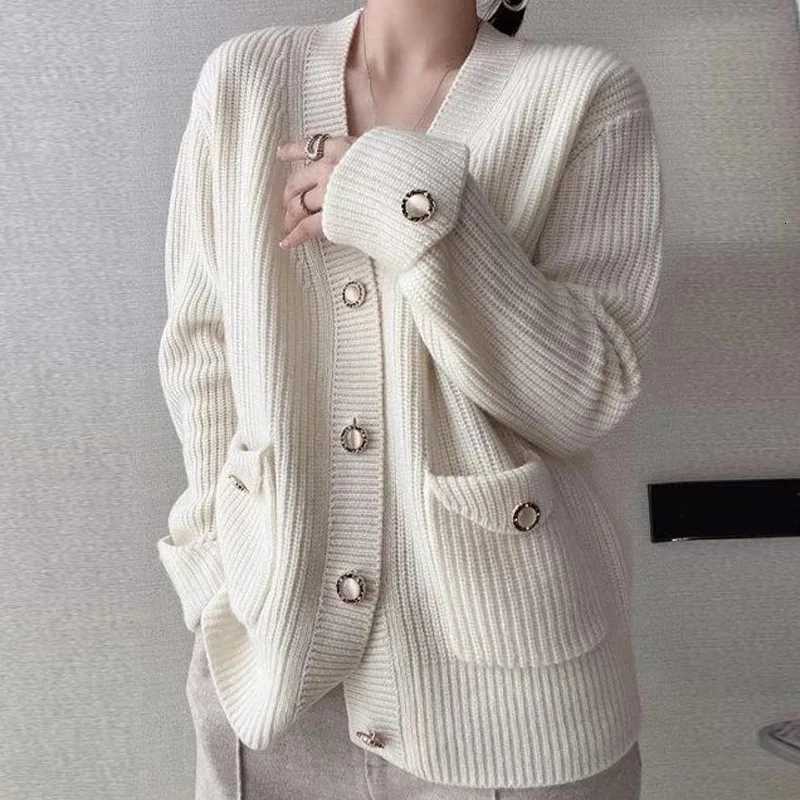 Casual Button Pocket Knitted Cardigan Autumn Winter Korean Fashion Women Tops Loose Knit Coat Sweater Outerwear Clothing 28347T251101