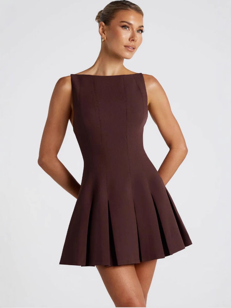 G2290 Master quality solid color sleeveless generous pullover dress 2025 spring new personality wide hem pleated waist short skirt