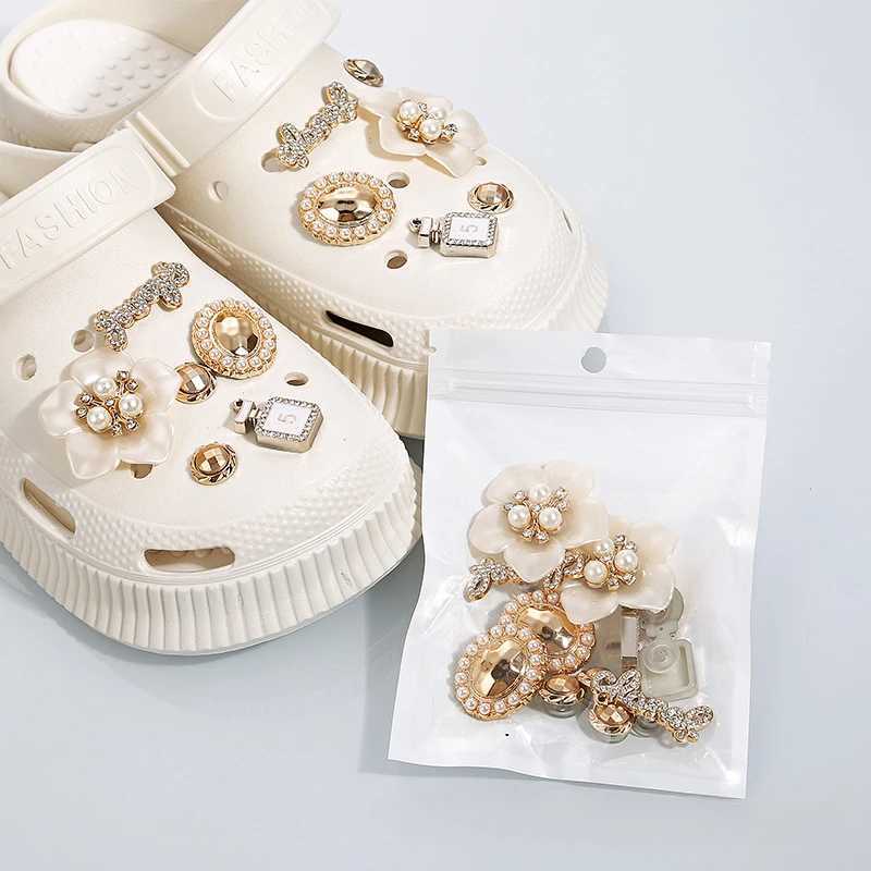 DIY colored Diamd crystal shoe buckle decoration shoe charm accessories childrens party gift shoe decorationXJ250401