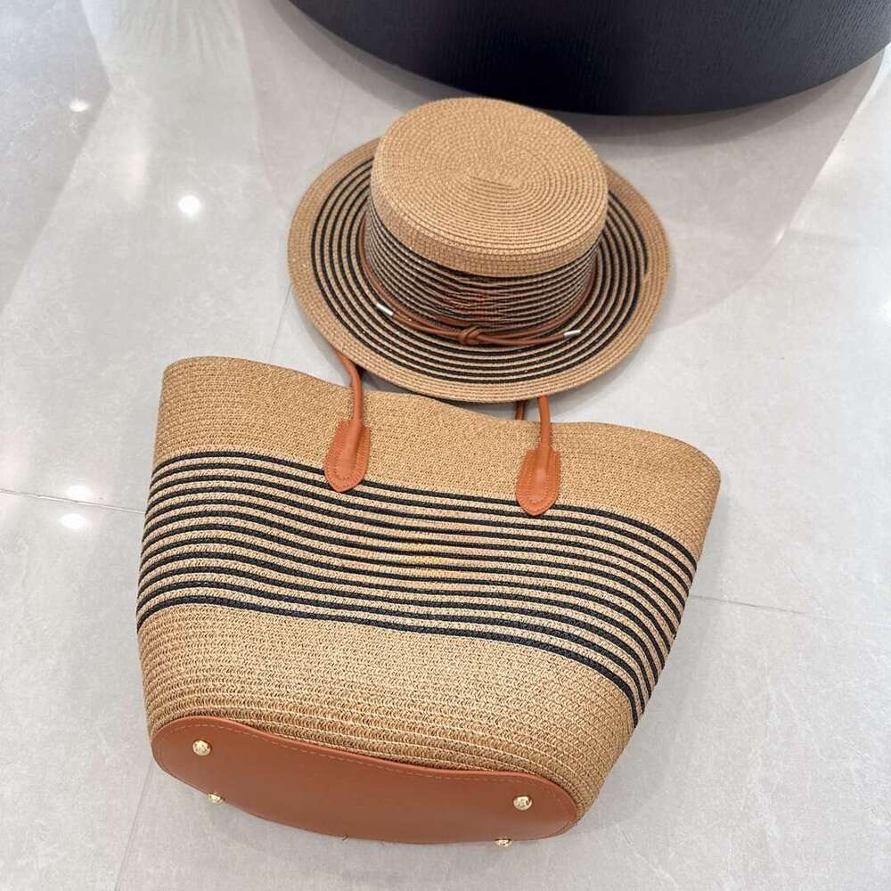 Large capacity grass woven bag, grass hat two-piece set, outdoor travel tote bag, trendy sun shading big hat brim, versatile and trendy